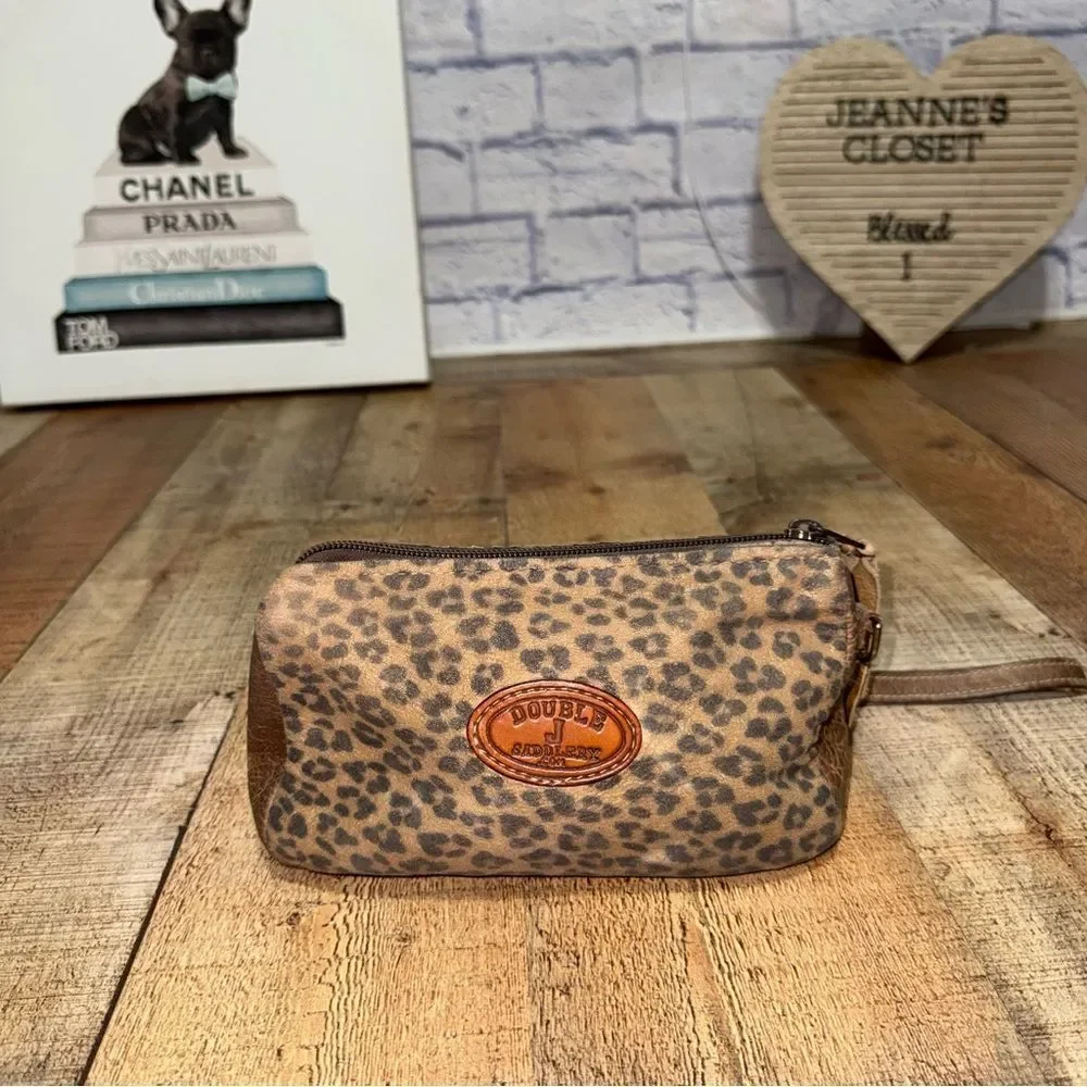 Double J Saddlery Brown Leopard Print Leather Make-up Pouch Has Flaw